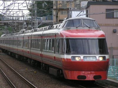 Odakyu Electric Railway type7000 LSE 1068x801 1
