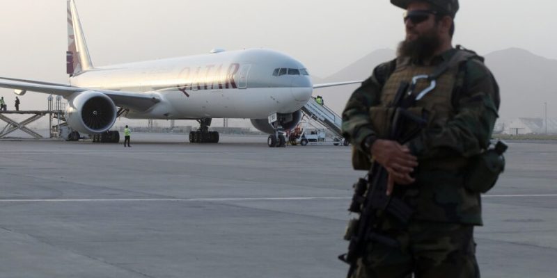 Ταλιμπάν: Ζήτησαν τη βοήθεια της ΕΕ για τη λειτουργία των αφγανικών αεροδρομίων 2021 11 24T075628Z 953664661 RC2V0R9EM7OK RTRMADP 3 AFGHANISTAN CONFLICT EMIRATES QATAR 960x600 1