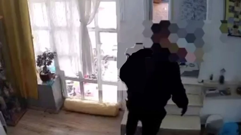 KakopoioiElasVideo