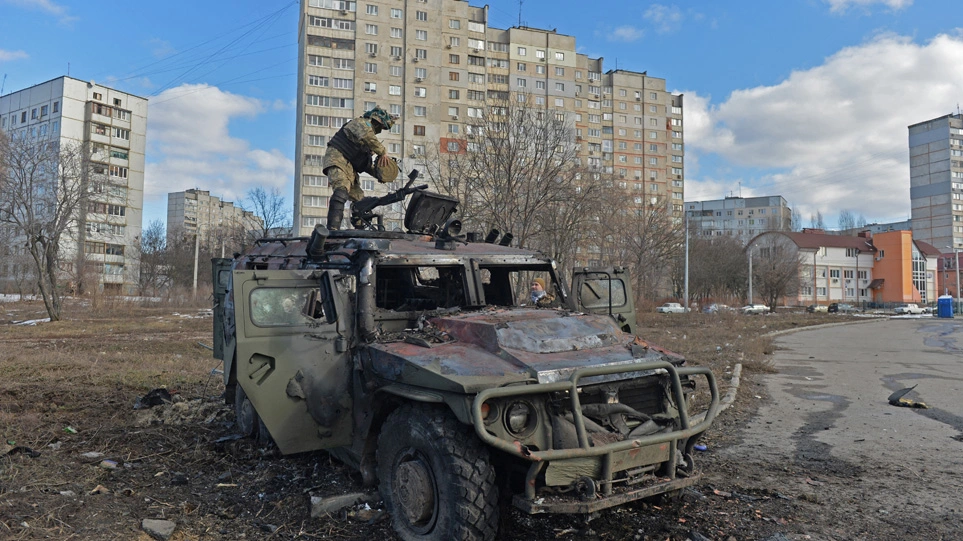 ukrainians russian vehicle art