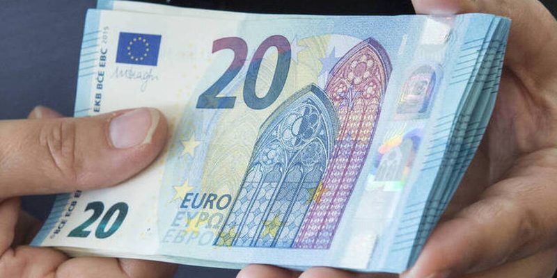 «Ξεθωριάζει» το πολυαναμενόμενο “Δώρο Πάσχα” – Τι θα κρίνει την καταβολή του τον Απρίλιο koinoniko merisma