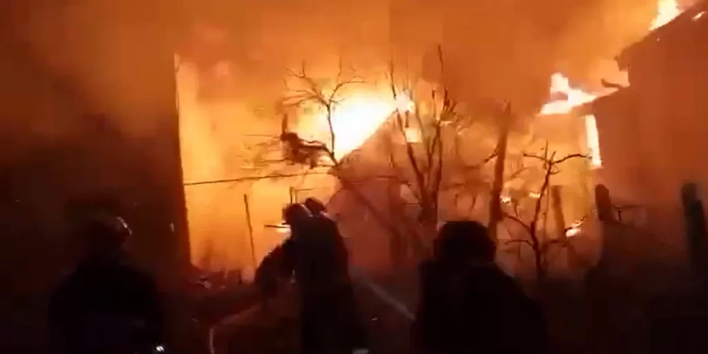 zitomir vomvardismoi oukrania rosia spitia.jpg