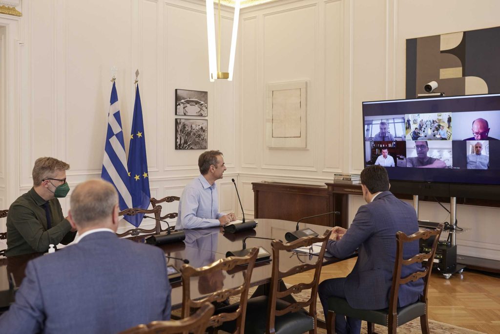 mitsotakis fysiko scaled 1