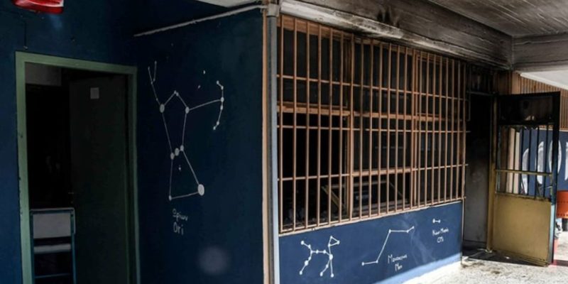 Εμπρησμοί σε σχολεία: Ο νέος «πονοκέφαλος» στην Πάτρα - Γκαζάκια, μολότοφ και... βεγγαλικά στο οπλοστάσιο εξωσχολικών 279438089 719268445869925 4451412743955005702 n