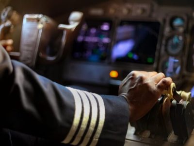 pilot plane shutterstock 768x480 1