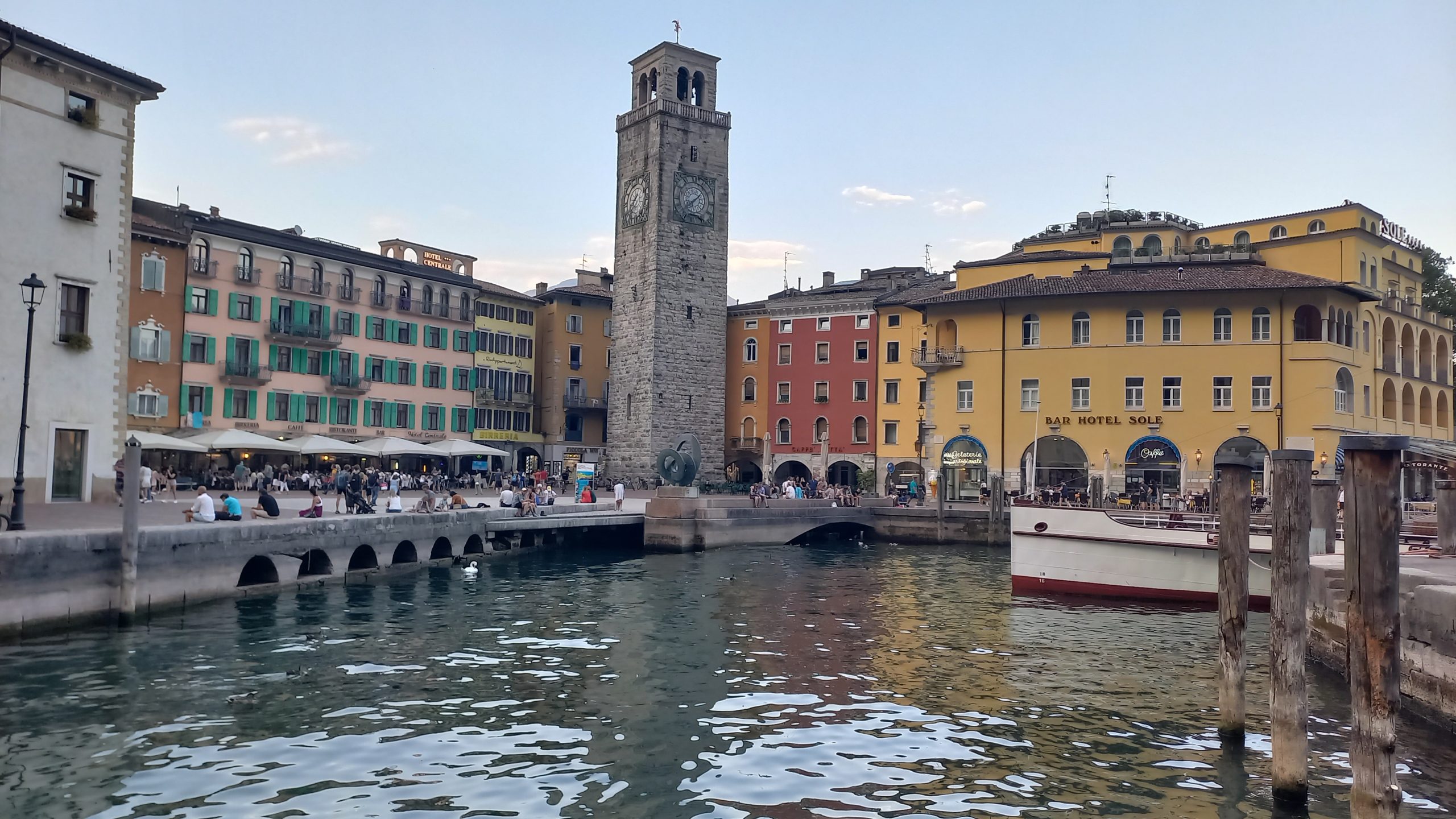 Δημήτρης Δημητρόπουλος: Το δικό μας τρενάκι (σκάλες Αγ. Νικολάου), πότε θα κατασκευαστεί; Riva di Garda 20220816 193735 scaled