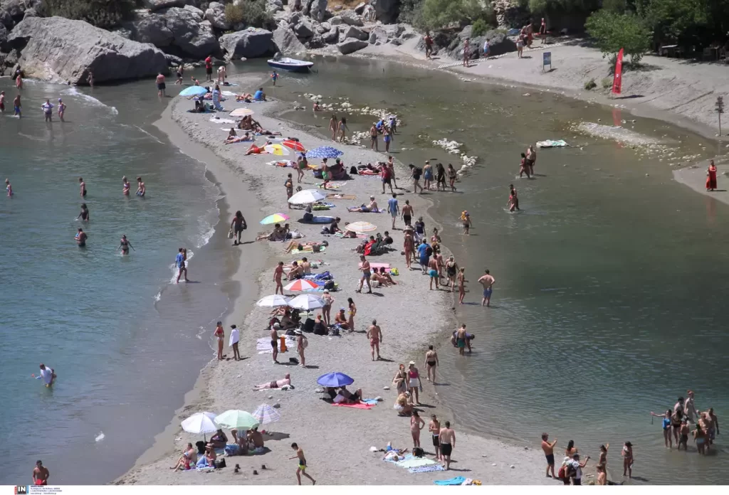 paralia 2