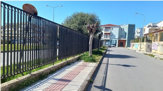 Δημήτρης Δημητρόπουλος: "Έχει η πόλη μας ανάγκη από ελευθέρα πεζοδρόμια;" 2 1 e1663087842556