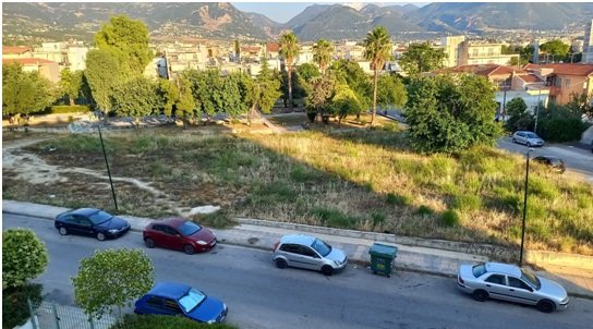Δημήτρης Δημητρόπουλος: "Έχει η πόλη μας ανάγκη από ελευθέρα πεζοδρόμια;" 4 3 e1663088062884