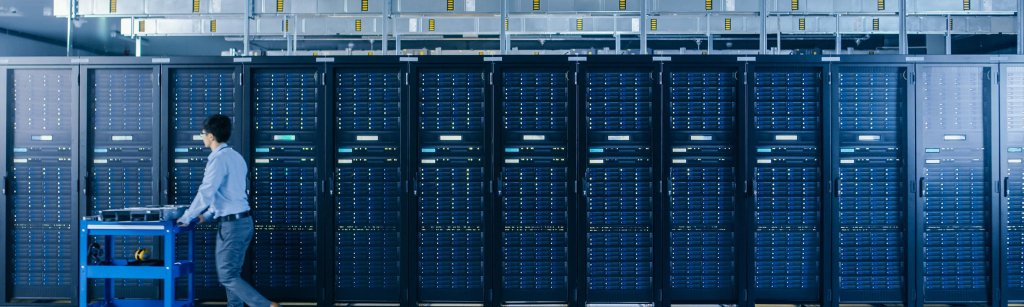 data center solutions hero 2760x828 1