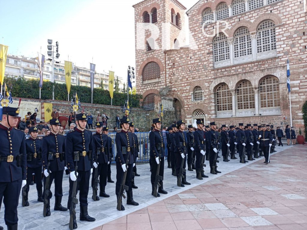 RfjnF7SWWZPA2uXCDWJ5