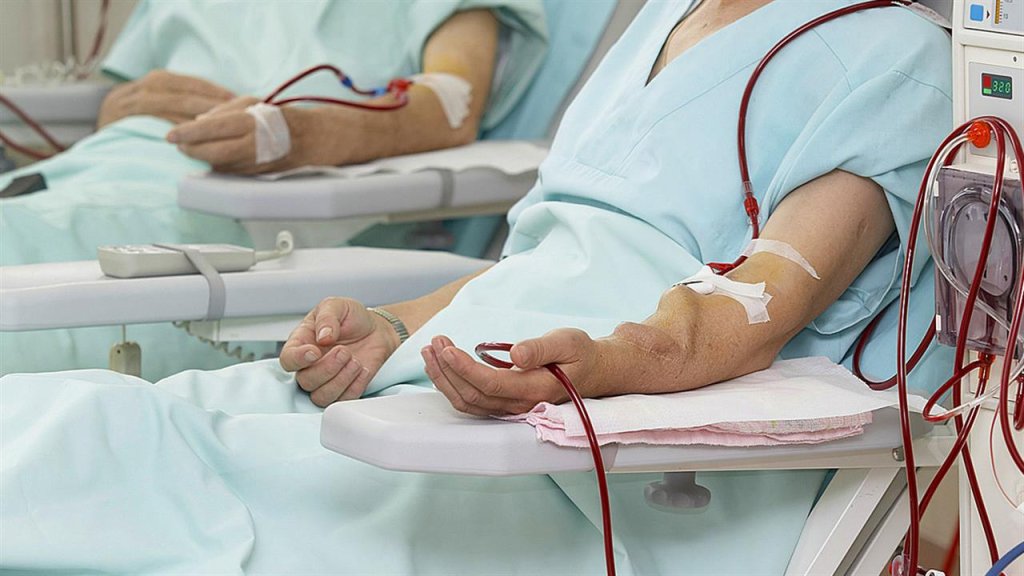 114148 dialysis1280