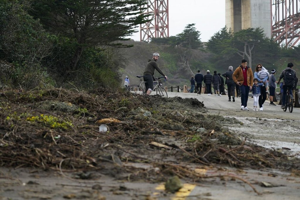 Καλιφόρνια: Λασπώδεις κατολισθήσεις και πλημμύρες - Στους 14 ανέρχονται οι νεκροί storm 1