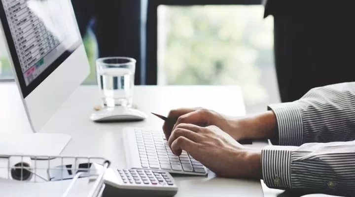 Έρχεται το «αυτόματο» Πόθεν Έσχες με αλλαγές στις ποινές pothen esxes