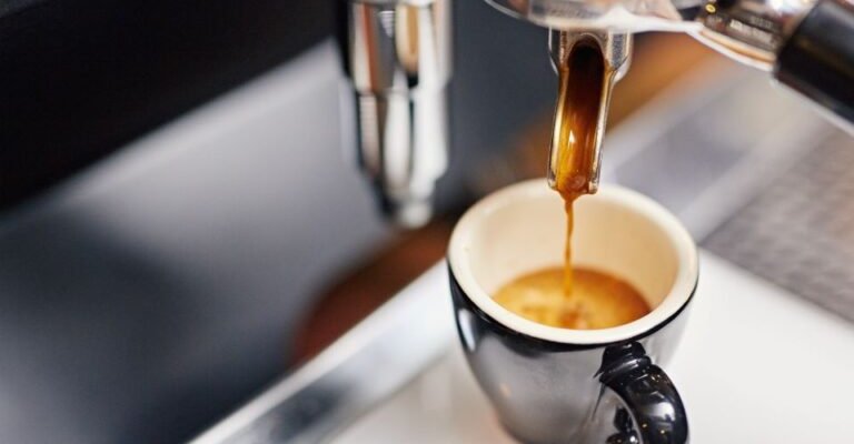espresso coffee kafes shutterstock 768x480 1