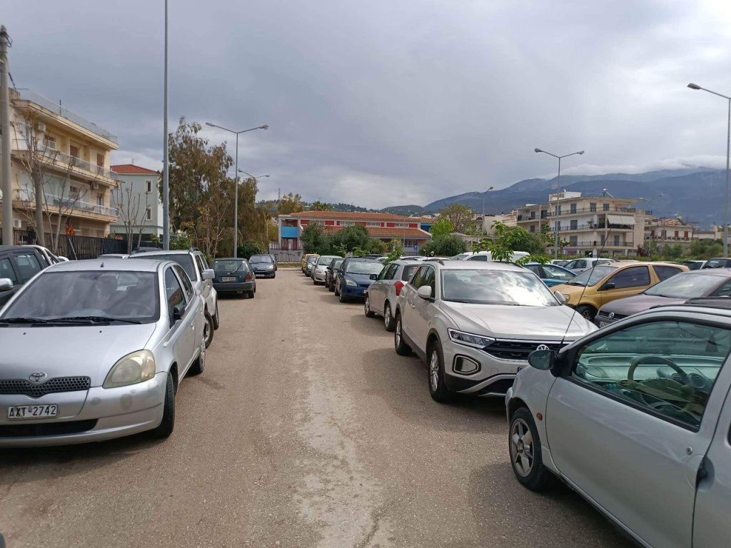 ΝΟΣΟΚΟΜΕΙΟ ΑΓ. ΑΝΔΡΕΑΣ ΠΑΡΚΝΓΚ 4 1
