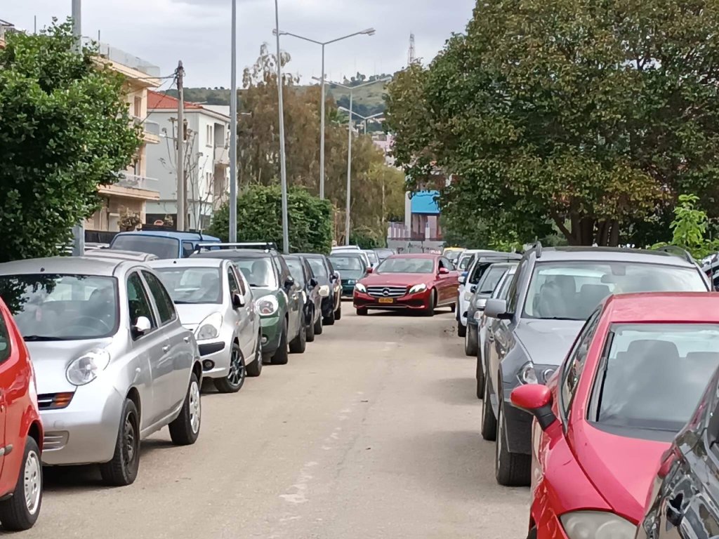 ΝΟΣΟΚΟΜΕΙΟ ΑΓ. ΑΝΔΡΕΑΣ ΠΑΡΚΝΓΚ 8 1