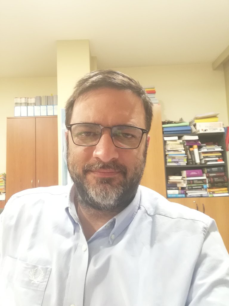 Πιο επιτακτικό, μετά την Κω, το αίτημα Δικηγόρων για θέσπιση "Γυναικοκτονίας" - "Κίνημα" Νομικών και από την Πάτρα... 1 ΕΝΘΕΤΗ ΛΕΖΑΝΤΑ. Ο Πατρινός Δικηγόρος Νίκος Αφαλωνιάτης 1 1