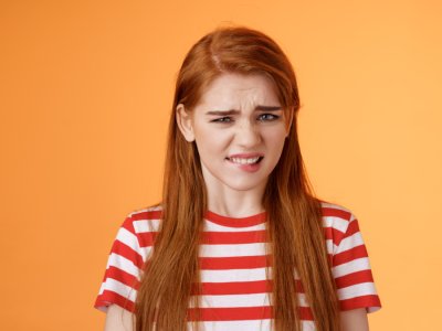 221129195010 girl cringe