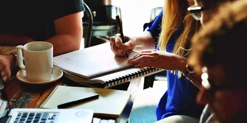 Καλοκαιρινή άδεια 2023: Πόσες ημέρες δικαιούνται οι εργαζόμενοι – Τι ισχύει για το επίδομα ergazomenoi