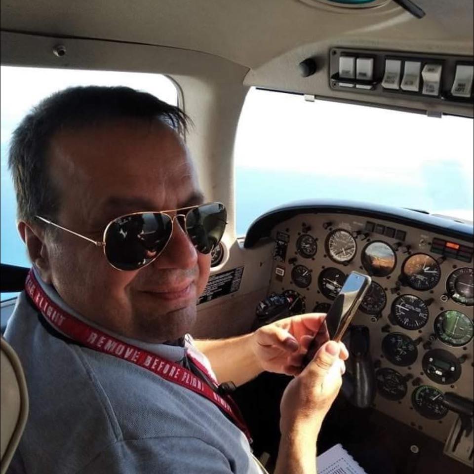 φωτο 1 δεξιά Ο Πρόεδρος κ. Τάσος Λιακόπουλος 1