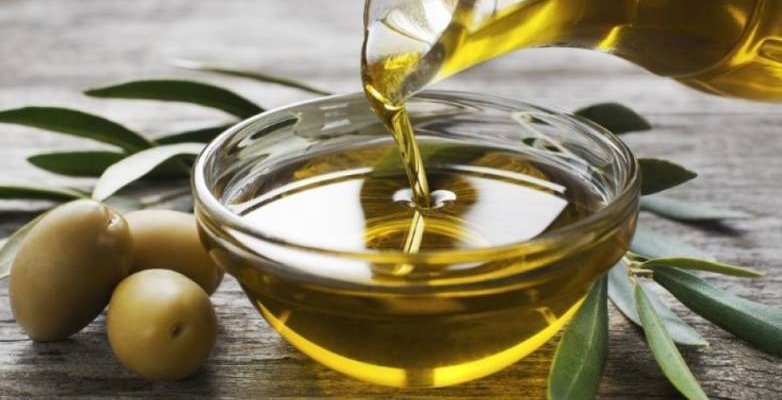 Ελαιόλαδο: Αντιμέτωποι με εξωπραγματικές τιμές οι καταναλωτές – Φόβοι ακόμη και για ελλείψεις fd3c3d36fa26e4df2e51667f9f8f2fb1 xl
