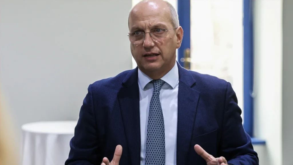 oikonomou m