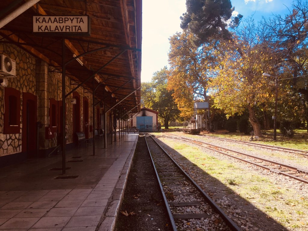 1 ΤΟΥΡΙΣΜΟΣ ΚΑΛΑΒΡΥΤΑ ΚΑΡΝΑΒΑΛ 2 1