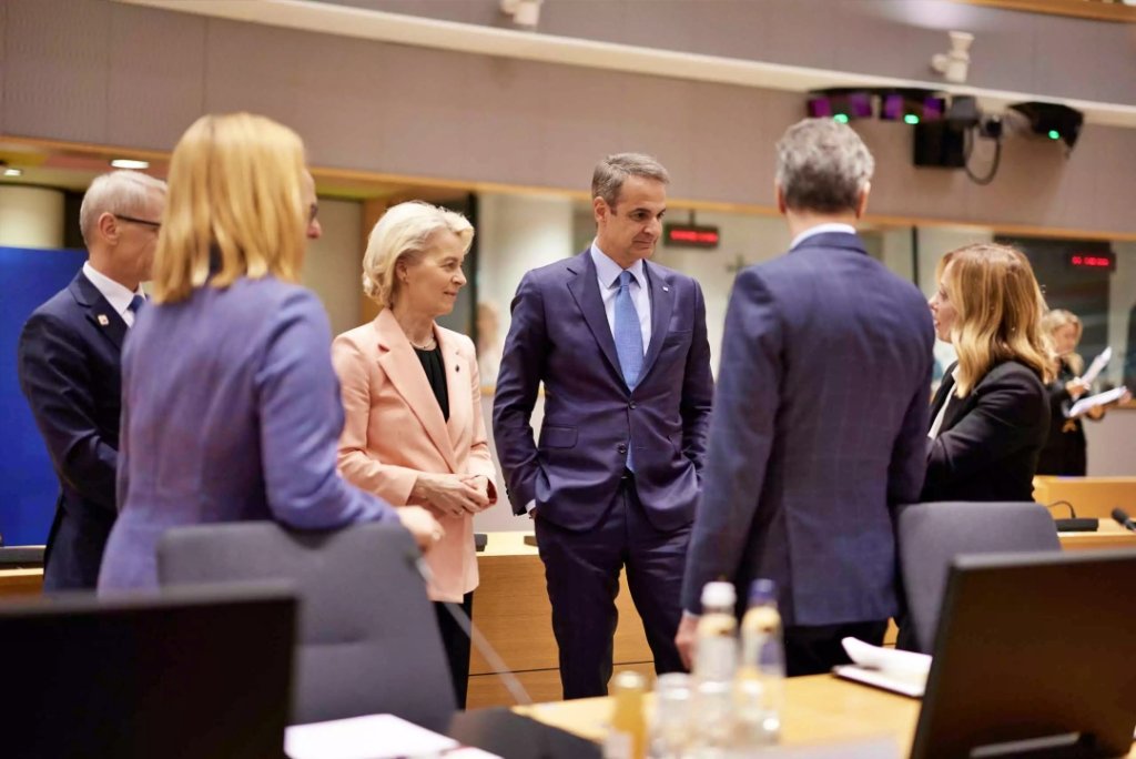 mitsotakis euroomologo