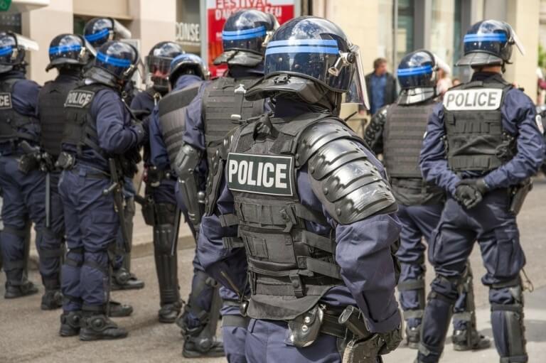 france-police4212403_1920-768x511