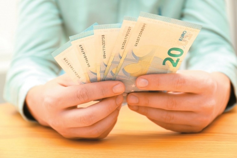 money-prokatavoli-768x512