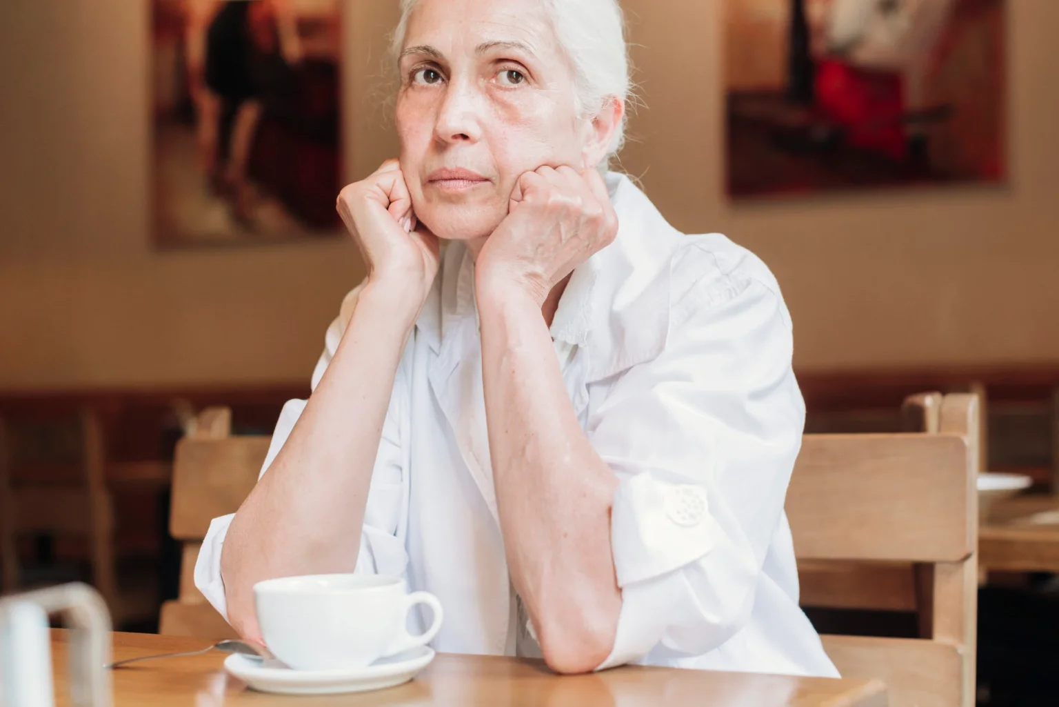 side-view-old-woman-looking-away-scaled