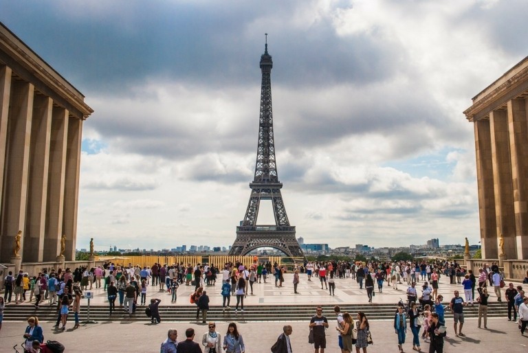 eiffel-tower-974997_1280-768x514