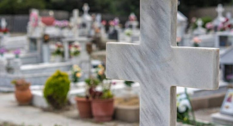 Εξιχνιάστηκαν 30 περιπτώσεις φθοράς στο Νεκροταφείο της Δυτικής Αχαΐας
