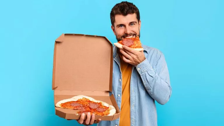 menpizza_2426951477-768x432