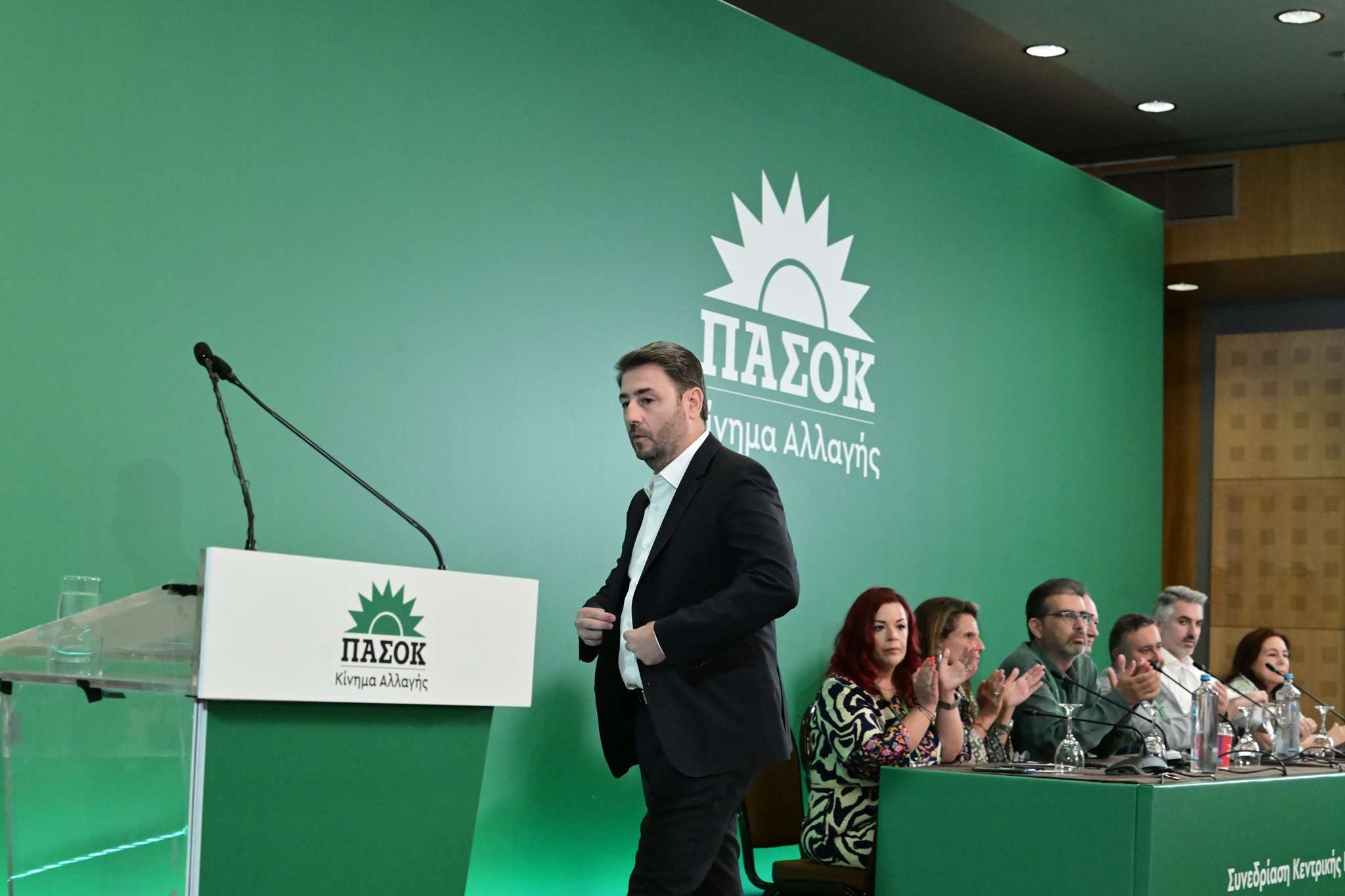 c5e6e4b38e624542b64ba518b1c3ec17