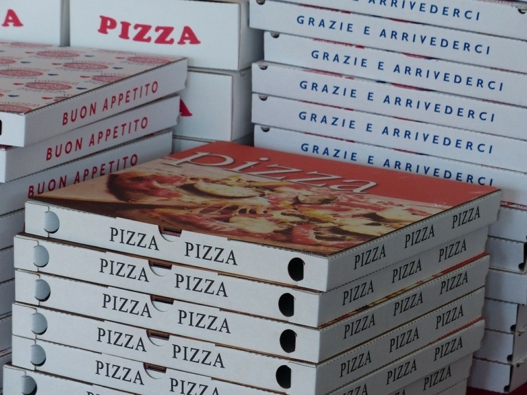 pizza-boxes-pixabay-768x576