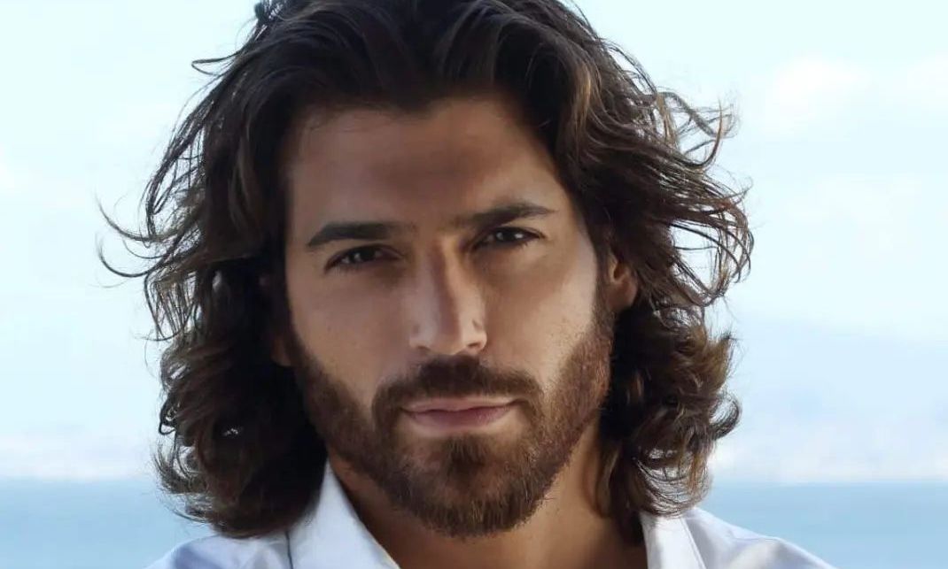 cb26b1f9-can-yaman