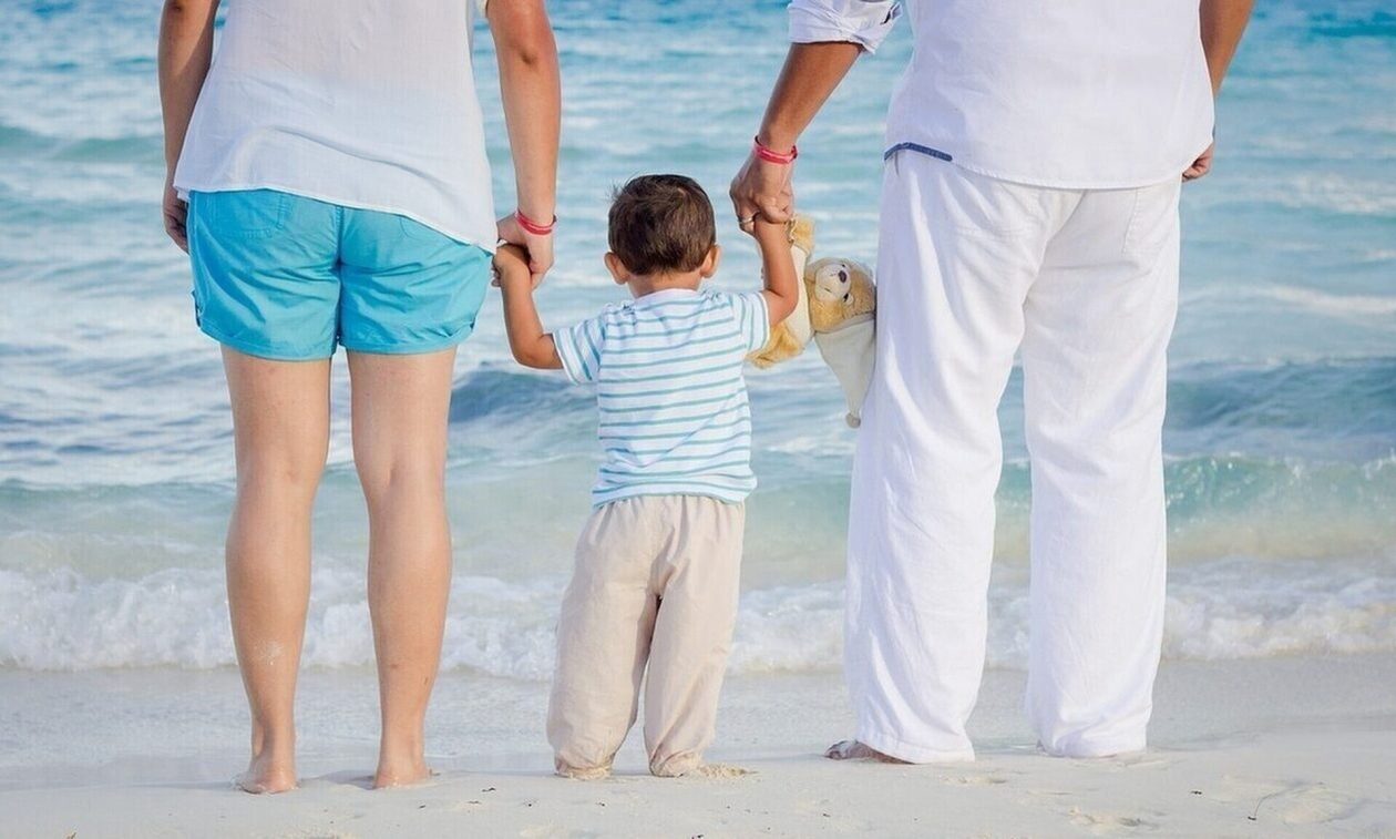 family-1111818_1280