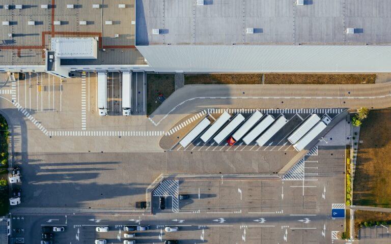 logistics-unsplash-5-768x480
