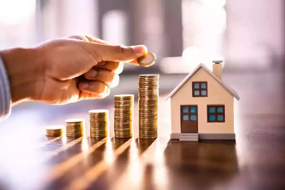 money-house