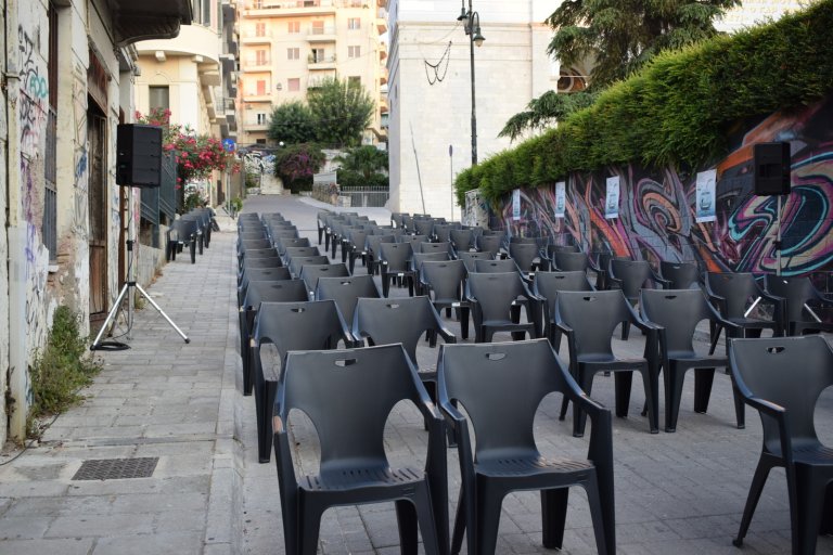 Κ. Αχαΐα: Διοργάνωσε πανηγύρι και έκοψε την κυκλοφορία στα δύο!