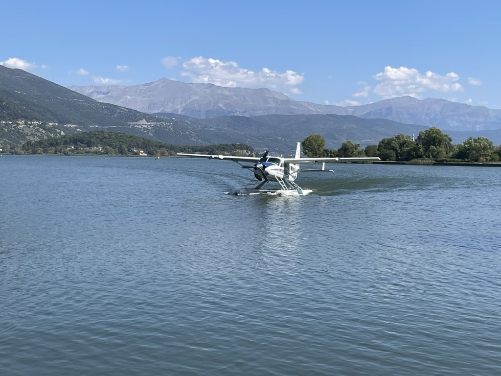 ioannina-ptisi-hellenic-seaplanes-5