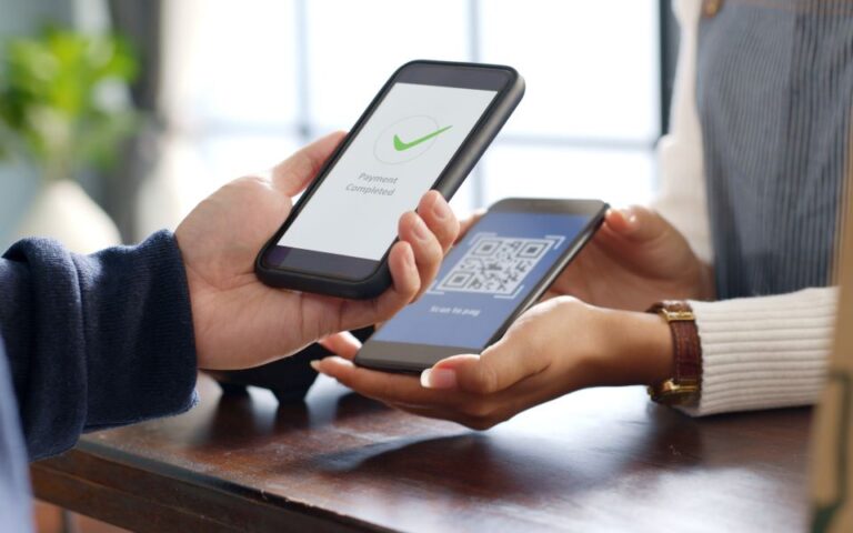 iris_pay_phone_shutterstock-768x480