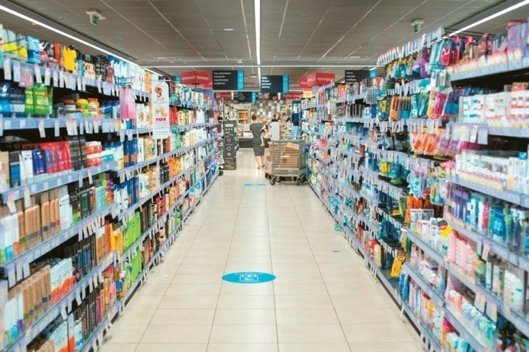 super-market-6-768x512