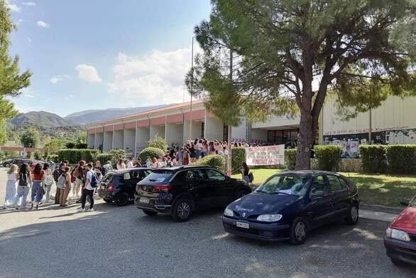 Η εφαρμογή Estia Sense Campus σε γλιτώνει από τις ουρές του Πανεπιστημίου Πατρών