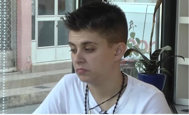 Amaliada-vrefi-24xroni