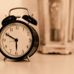 Αλλαγή ώρας 2026: Πότε γυρίζουμε τους δείκτες και τι ισχύει για την κατάργηση