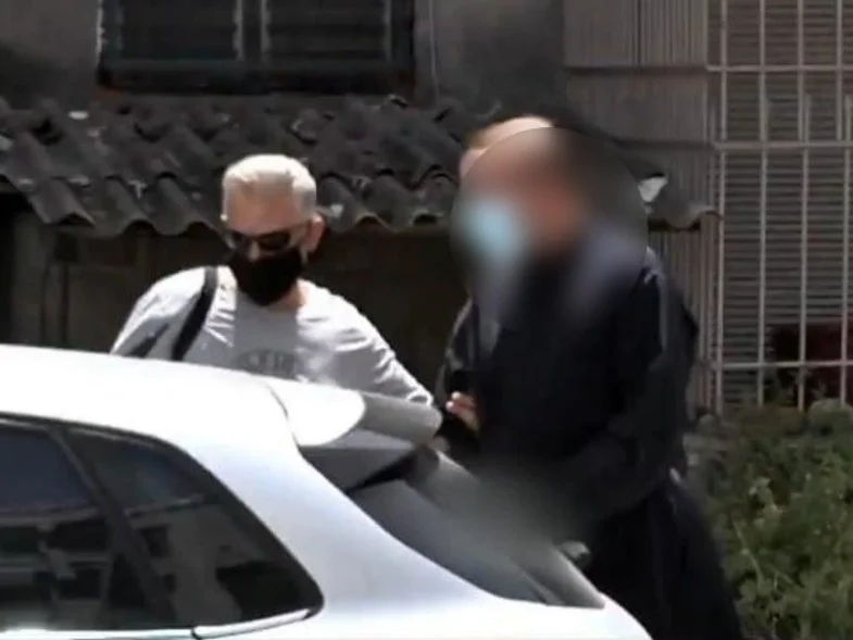 sydmzngest67213935dedf7