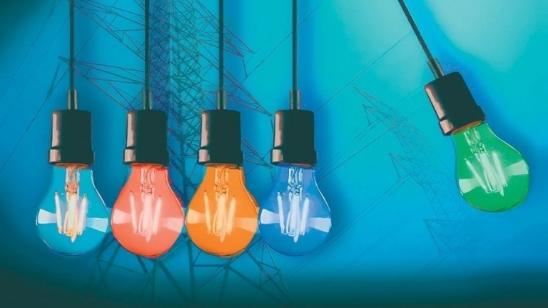 xromatista-timologia-3-768x431